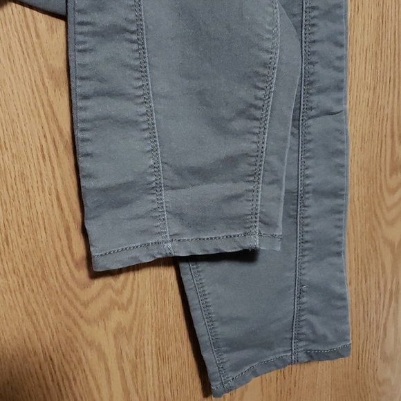 Olive denim leggings - Picture 2 of 5